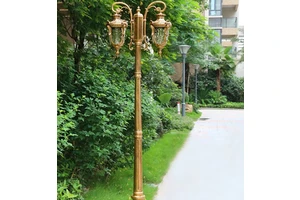 Outdoor European Antique Garden Lights Decorative Power Street Lamp Lighting Road Waterproof Modern Poles Led Solar Street Light