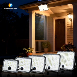 200W LED Solar Flood Light for Garden Outdoor IP65 with Remote Control ABS Housing CE & RoHS Certified 130 Beam Angle