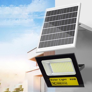 New Design Outdoor IP66 Waterproof Smd 30w 60w 100w 200w LED Solar Floodlight for Garden Road Lighting High Brightness