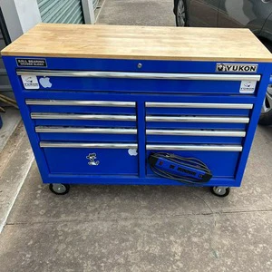Custom-Size Aluminum Alloy Lockable Waterproof Toolbox with 12 Compartments for Outdoor Tool Storage
