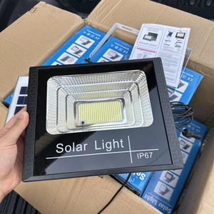 Rts Solar Flood Light Outdoor Remote 6000K Bright White Floodlights Ip67 Waterproof Solar Power Security Light Auto