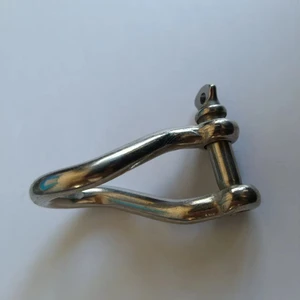 Stainless Steel Twisted Shackle
