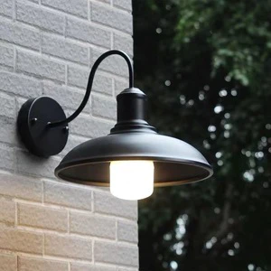 Cross-border American retro loft industrial style wall lamps, bar and coffee shop corridor passageway lights, iron pot LIDS