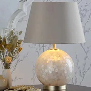 Customized Size Simple Decorative Table Lamp with Wooden Beads Beautiful Lamp for Home Lighting Christmas Decorations Weddings