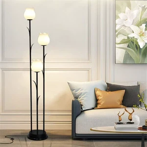 Nordic 3-Head Creative Flower Floor Lamp for Living Room Bedroom Hotel Decor Black Standing Light