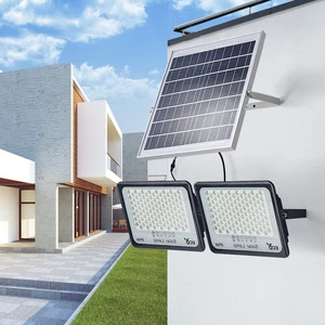 2 Head Outdoor Solar Spotlights Flood Wall Light with Remote Exterior Solar Lights Aluminum Super Bright Solar Street Waterproof
