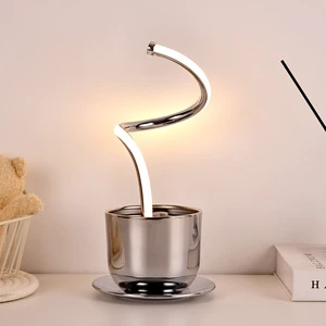 Modern Workroom Decor Usb Rechargeable Creative Switch Control Warm Light Led Table Lamp with Coffee Cup Shade