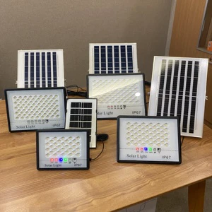 2025 High Efficiency IP65 Waterproof New Design Split Type Outdoor Solar LED Street Light for Energy Saving