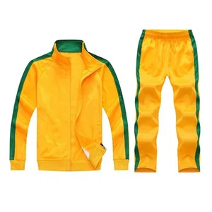 Custom Logo Men's Casual Tracksuit Set with Comfortable Fit for Streetwear Travel and Daily Activities