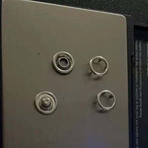 Snap Button