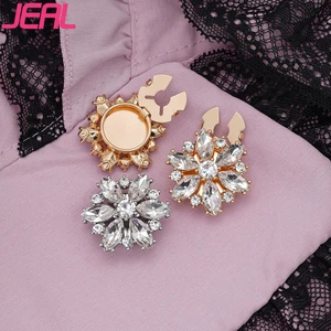 Hot Selling New 30MM Rhinestone Flower Cufflinks Luxury Custom Clothing Buttons Cover Metal Accessories For Clothing
