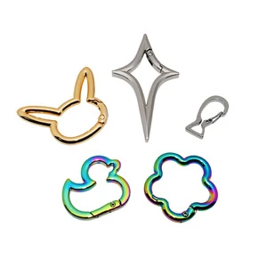 Carabiner Manufacturer Custom Laser Engrave Brand Logo Metal Spring Rings Durable Trigger Open Spring O Ring Clasp Spring Buckle