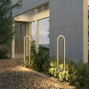 Outdoor Solar Powered Path Lights Automatic On/Off Feature