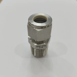 High quality wholesale pipe fittings with NPT thread suitable for heating system spare parts