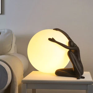 Modern and Simple Nordic Indoor LED Table Lamp High-quality Spherical Portrait Sculpture Made of Resin Factory Direct Sales