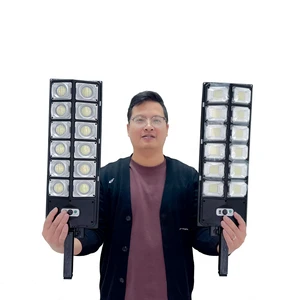 Hot Selling Lamp Led Light Solar Street Lights 1000w Solar Flood Lights Outdoor IP65 Street Lamp