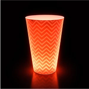 Wholesale Water Glowing Cup, Induction Luminous Plastic LED Beer Champagne Cup, Oem Personalized Light up Drinkware for Wedding