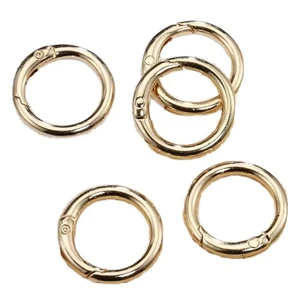 Factory Direct Sales of High-quality Spring Zinc Alloy Multi-purpose Buckles for Mountaineering Bags