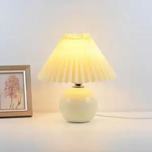 Chinese Design Modern White Shade Bedside Light Ceramic Table Lamp for Living Room
