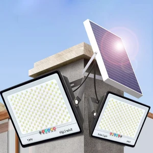 High Power LED Solar Flood Light Waterproof IP67 Garden Lights Outdoor Lighting with Remote Control Solar Street Lamp