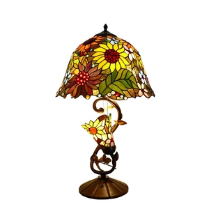 Tiffany Lamp Table Lamp Antique Desk Reading Light Decor Heart and Beads Style Stained Glass Indoor Lighting Decor