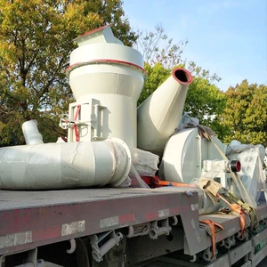 Industrial Production XGN Brand 3-45t/h Capacity Bentonite Raymond Mill Stone Grinding Machine Engine Motor Pump Made Henan