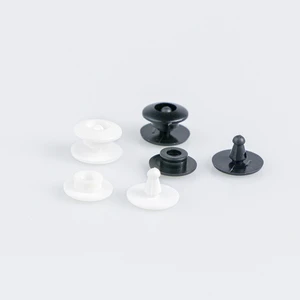Factory Wholesale Hand Press Two Parts Clip Closure Lock Custom Plastic Fastener Snap Buttons for Wristband Tag Shoe Bag ID Card