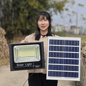 Solar Floodlight 100W 200W 500W IP67 ABS White High Brightness Outdoor Garden Remote Control Automatic Charging LED Light
