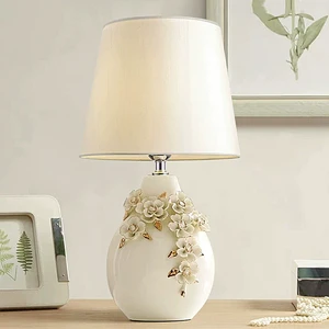 Retro Carved Flower Art Ceramic Table Lamp Luxury Modern Bedroom Decorate Table Light Cloth Cover Hotel Bedside Reading Lamp