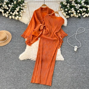 LW1121 Ladies 2 Pcs Set Fashion Lace-Up Fringe Trumpet Sleeve Lapel Hot Drill Press Pleat Top + Sleeveless Dress Two-Piece Suit