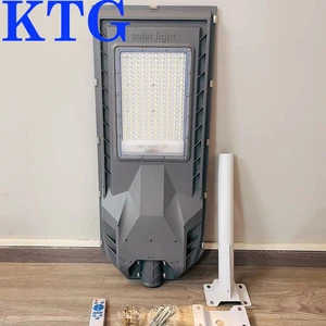 2025 8000W Outdoor Waterproof Solar LED Street Light Wide Angle Sensor Dusk-Dawn Lighting for Yards Hot Outdoor Solar Lamp