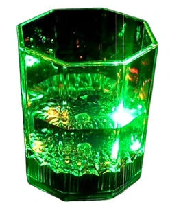 Hot Selling Item Led Luminous Wine Sensing Pineapple Cup Illuminates Colorful Night Light Change Cup Fashion Bar Cup