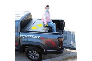 Aluminum Electric Retractable Roller Lid Pickup Truck Bed Cover Hard Tonneau Cover for Isuzu Dmax Tacoma
