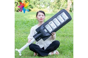 HUAPAI Commercial Public Induction Post Light 50W 100W 150W 200W 250W 300W All in One LED Solar Street Light