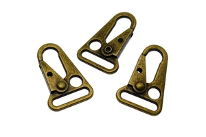 Custom Tactical Carabiner Buckles Anti-Rust Olecranon Metal Trigger Snap Hook Durable Eagle Beak Buckle Clasp for Bag Keychain