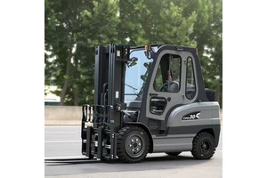 China High Quality Electric Forklift 2 Ton 2.5 Ton 3 Ton 3.5 Ton 4 Ton 7 Ton Portable Electric/ Mini Forklift
