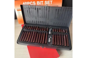 High Quality 40-Piece Hand Tool Kit in Red and Bronze with OEM Customization and Hard Case Packaging