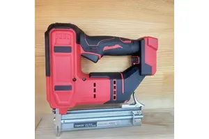 Professional Grade Framing Nail Gun 21V Battery-Powered Lithium-Ion Brushless Motor Multi-Functional Brad Straight Nails 1.2in
