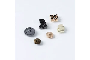 YHG High Quality Engraved Zinc Alloy Brass Screw Studs Enamel Custom Logo Button Metal Rivet for Coat Fashion Clothes
