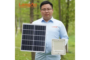 Manufacture Price IP67 Waterproof Garden & Home LED Solar Flood Light 25W-300W with ABS Lamp Body 50W 100W 150W Options