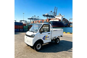 Farm Electric Pick up Agricultural Use EEC COC Left Hand Drive 1.35m Wide Cabin with Hydraulic Dumping Device