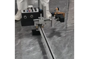 Professional New Four-Wheel Drive MIG Welding Equipment Welding Tractor Portable Robot for Medium Thick Plate Welding