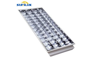 Shinny Louvers 1200x600mm Mirror Reflector Fluorescent Bulbs CE ROHS T8 2x4ft Built-in Grille Lamp Fixture