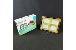 Rechargeable Outdoor Solar LED Floodlight 30W IP66 Projector Emergency Work Light Portable Light Source For Landscape Camping