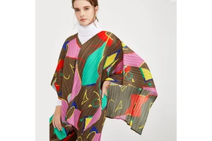 Spring New Pleated V-neck Bat Sleeve Top Fashion Printing Suit Loose Large Split Top Straight Pants Women's Two-piece Set
