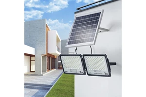2 Head Outdoor Solar Spotlights Flood Wall Light with Remote Exterior Solar Lights Aluminum Super Bright Solar Street Waterproof