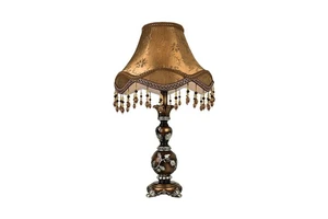 European Nordic Vintage Hotel Resin Decorative Antique Desk Lamp Bedroom Luxury Light Contemporary Table Lamps With Shade