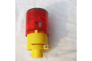 Solar powered beacon light