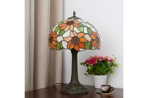 Retro Table Lamps Creative Living Room Bedroom Bedside Lamp 12 Inch Stained Glass Lampshade SunFlower Pastoral Table Light