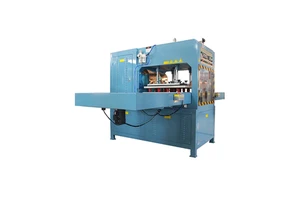 HF Welding Machine 380V 15KW PVC Material 600x400MM Welding Area 890kg For Making Waterproof Bags